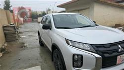 ميتسوبيشي أوتلاندر سبورت